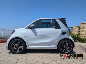smart fortwo Side Skirt Set by Lorinser - 453 model